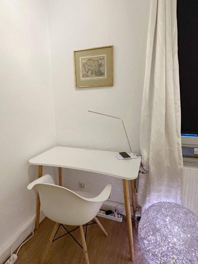 Igo Apartment 2 Schlafenzimmer Mit Waschmaschine Trockner Haustier Rheinufer 5Min Netflix Disney Plus 17-6 Дуйсбург Екстериор снимка